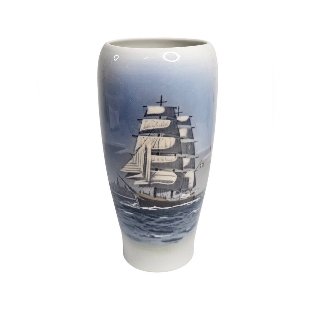 Royal Copenhagen Georg Stage Danish Rigged Clipper Ship Vase 4570 Denmark Signed